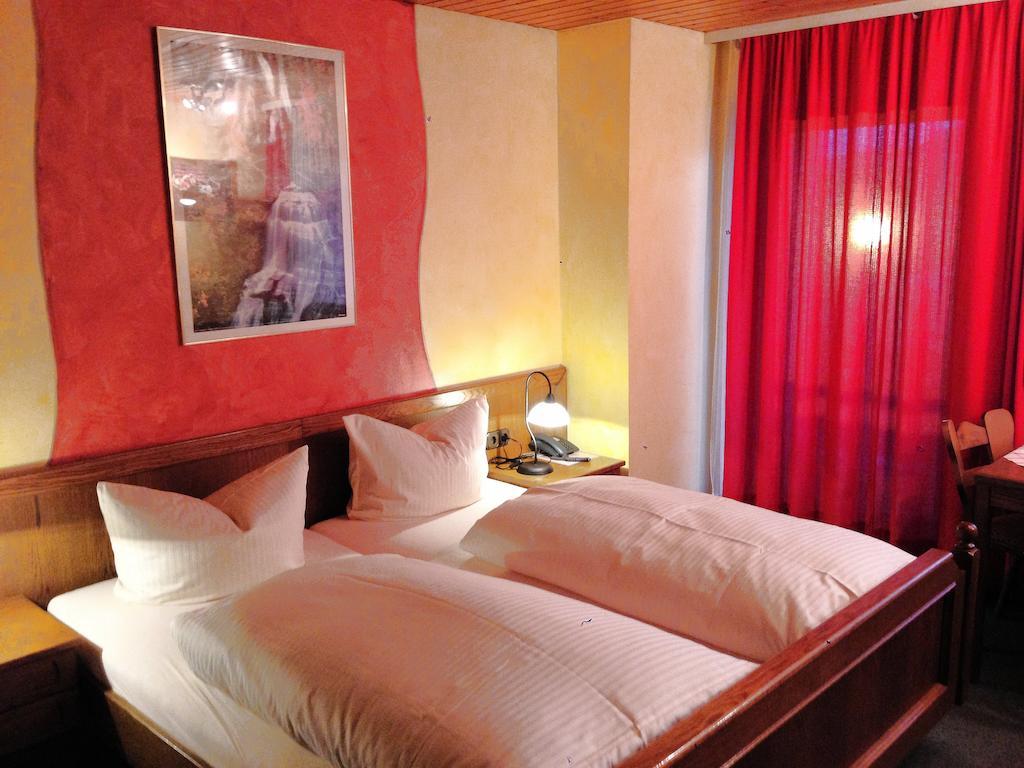 Beim Haxenwirt Hotel Immenstadt im Allgaeu Phòng bức ảnh